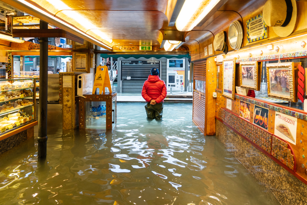 Risarcimento acqua alta, «10 milioni in quattro mesi a Venezia